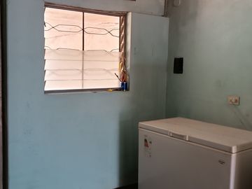 CASA A DETRAS DE SAMSA, A  450 MTS. DEL CENTRO. POSADAS MISIONES VENTA