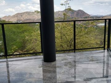 LA NATURALEZA TE ESPERA