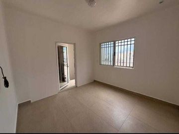Hermosa casa de 3 pisos en RENTA Dominio Cumbres, García, Nuevo León