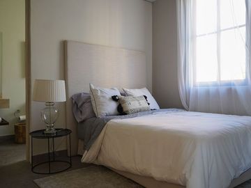 Casa en Venta en San Miguel con Terraza Panorámica y Diseño Contemporáneo