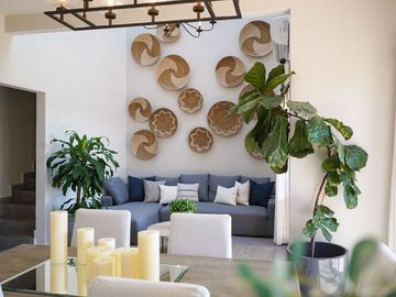 Casa en Venta en San Miguel con Terraza Panorámica y Diseño Contemporáneo