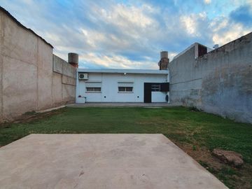 VENTA Casa 3 dormitorios. Falucho N°2322