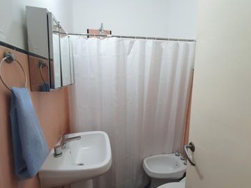 VENTA Casa 3 dormitorios. Falucho N°2322