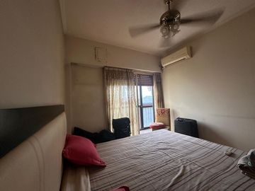 Venta de Departamento 2 ambientes al frente en Liniers