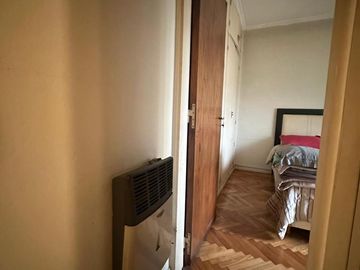 Venta de Departamento 2 ambientes al frente en Liniers