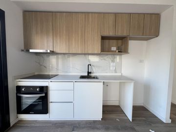 Venta: 2 ambientes de mucha categoría con terraza - Sum - Piscina - Solarium - Gimnasio -Parrillas