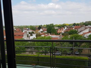 Departamento en Venta 4 ambientes con dependencia en Arboris Las Lomas San Isidro