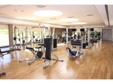 Departamento en Venta 4 ambientes con dependencia en Arboris Las Lomas San Isidro