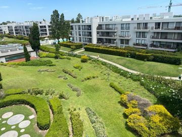 Departamento en Venta 4 ambientes con dependencia en Arboris Las Lomas San Isidro