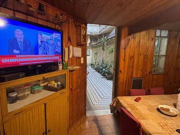 VIVIENDA CON LOCAL EN BALVNERA
