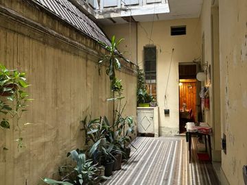 VIVIENDA CON LOCAL EN BALVNERA