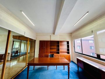 Oficina en  Venta