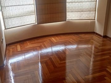 Se Vende Departamento En Las Lomas De La Molina Vieja