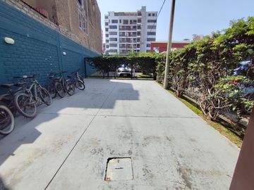 Se Vende Departamento   Cochera En Condominio El Aire