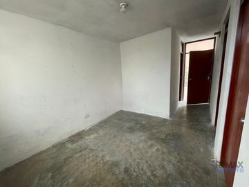 Terreno Con Casa Rústica En Venta En Ventanilla: Tu Proyecto, Tu Estilo