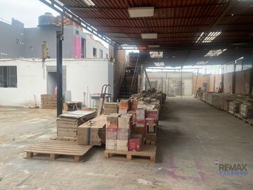 Terreno en venta en Surco - Fondo Villa