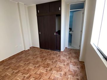 DEPARTAMENTO EN VENTA EN LA PERLA FRENTE A PARQUE