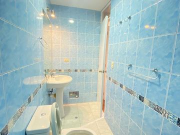 DEPARTAMENTO EN VENTA EN LA PERLA FRENTE A PARQUE