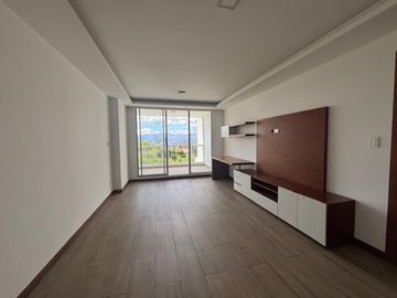 HERMOSO Y AMPLIO DEPARTAMENTO DE VENTA  - COMO NUEVO - 2 DORMITORIOS - TANDA NAYON - CUMBAYA