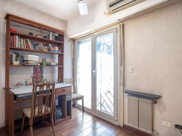VENTA CASA 5 AMBIENTES PATIO COCHERA APTO CREDITO