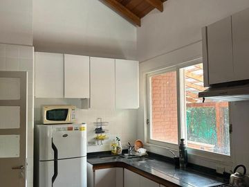 Casa remodelada en el country Nautico Escobar