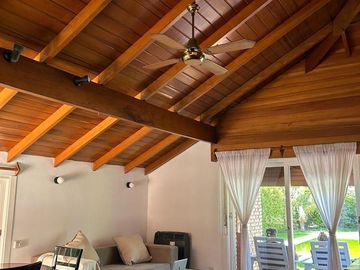 Casa remodelada en el country Nautico Escobar