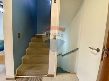 Se Vende Fabuloso Duplex en Peñalolen - 3 pisos