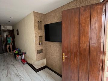 Vive cerca del mar en una casa amplia y moderna en Pimentel.