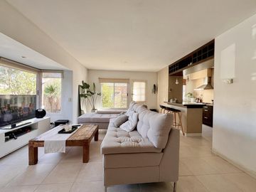 Casa - San Isidro-Lasalle/Rio