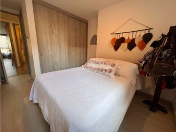 ESPECTACUALR APARTAMENTO A LA VENTA EN LA LOMA DE LAS BRUJAS ENVIGADO