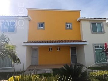Casa en condominio en Centro Jiutepec