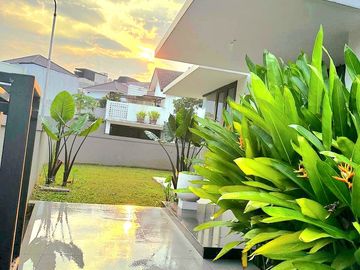 Rumah Gaya Jepang, Bintaro Jaya 9. Eksklusif, Tenang Strategis