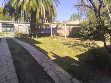 Casa 3 ambientes en venta en Villa Tesei