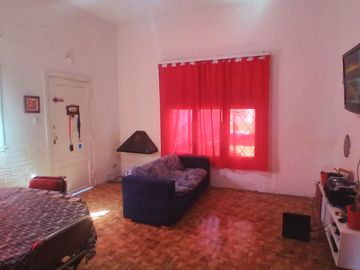 Casa 3 ambientes en venta en Villa Tesei