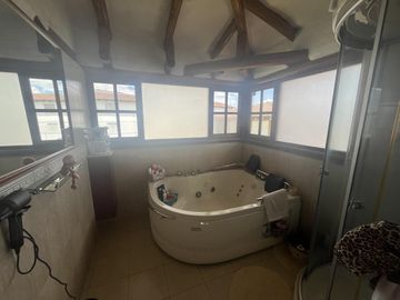Casa en  Venta de 4 dormitorios Sector Amagasí del Inca