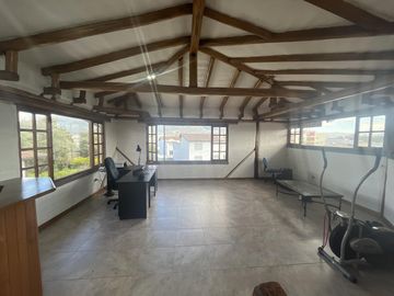 Casa en  Venta de 4 dormitorios Sector Amagasí del Inca