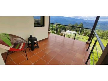 Casa campestre en #lamesacundinamarca 1000 M2 en 1599 millones.