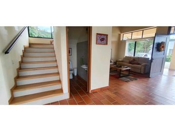Casa campestre en #lamesacundinamarca 1000 M2 en 1599 millones.
