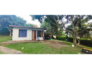 Venta de finca de 4754 M2 en 589 mill en La Mesa Cund.