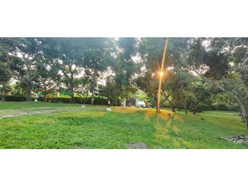 Venta de finca de 4754 M2 en 589 mill en La Mesa Cund.