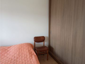 Venta de casa campestre de 2500 m2 en La Mesa Cund.