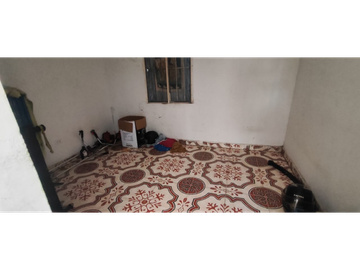 Casa de un piso con placa en San Joaquin, en 110 millones en La Mesa