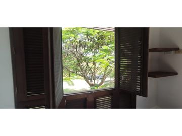 Casaquinta con piscina, 6500 M2 en 1399 mill en La Mesa CUND