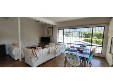 Casa campestre de 697 M2 en 1200 mill en San Joaquin, Ins de La Mesa