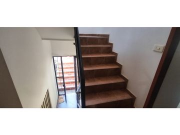 Casa campestre de 697 M2 en 1200 mill en San Joaquin, Ins de La Mesa