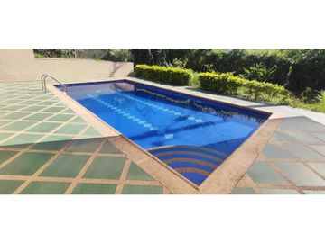 Casa campestre de 697 M2 en 1200 mill en San Joaquin, Ins de La Mesa
