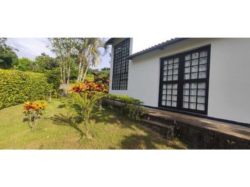 En venta casa campestre de 780 M2, San Joaquín, La Mesa Cund, 480 mill