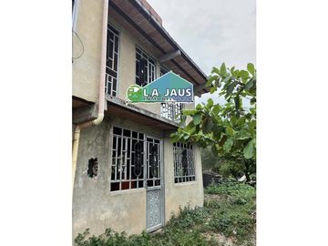 casa urbana de 114 M2 en 159 mill en San Joaquin, La Mesa Cund