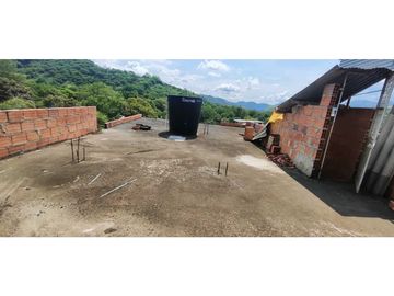 OPORTUNIDAD casa de 140 M2 aprox en 159 mill, San joaquin La Mesa