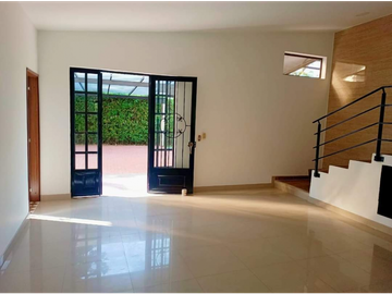 VENTA DE CASA CAMPESTRE DE 1100 M2 EN 650 MILL EN LA MESA CUND